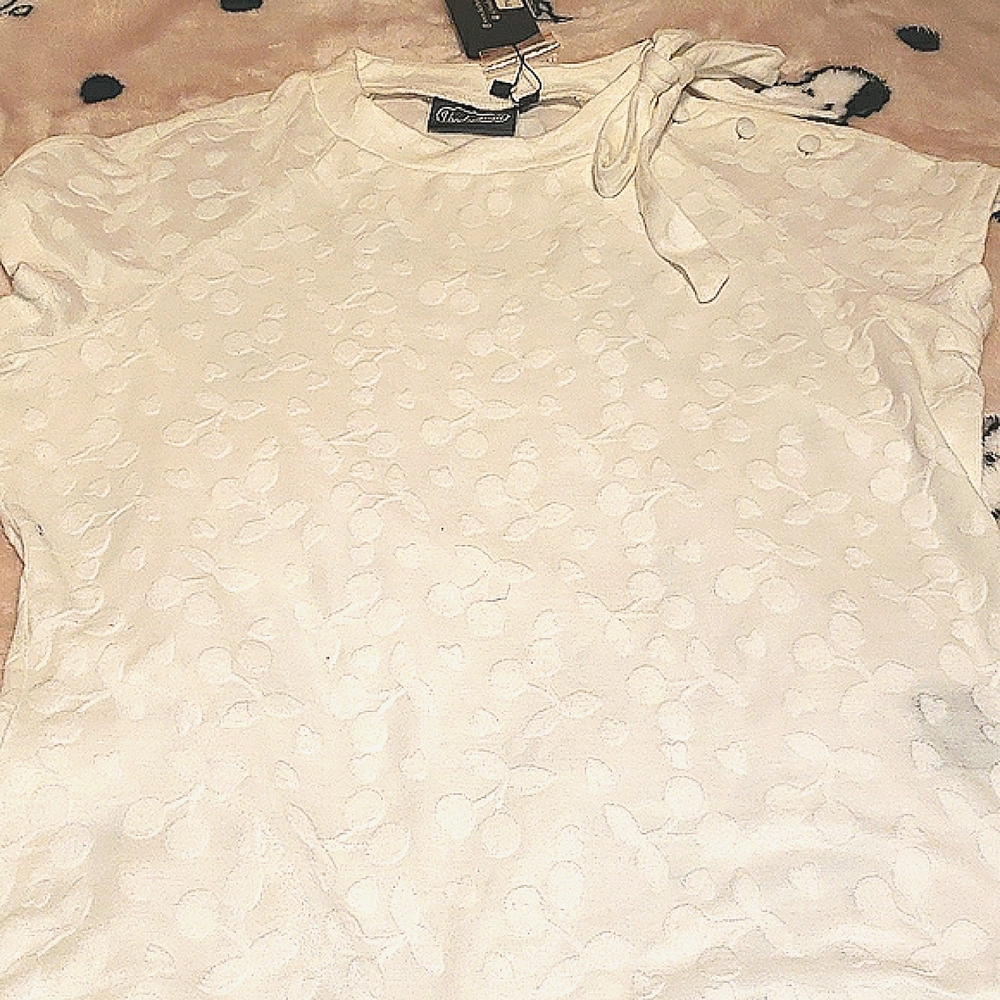 Vintage looking blouse